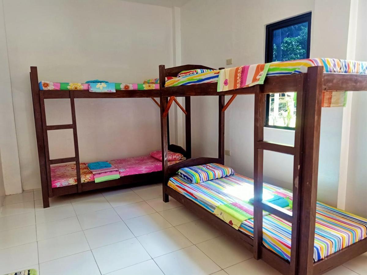 James Homestay Siquijor Eksteriør billede