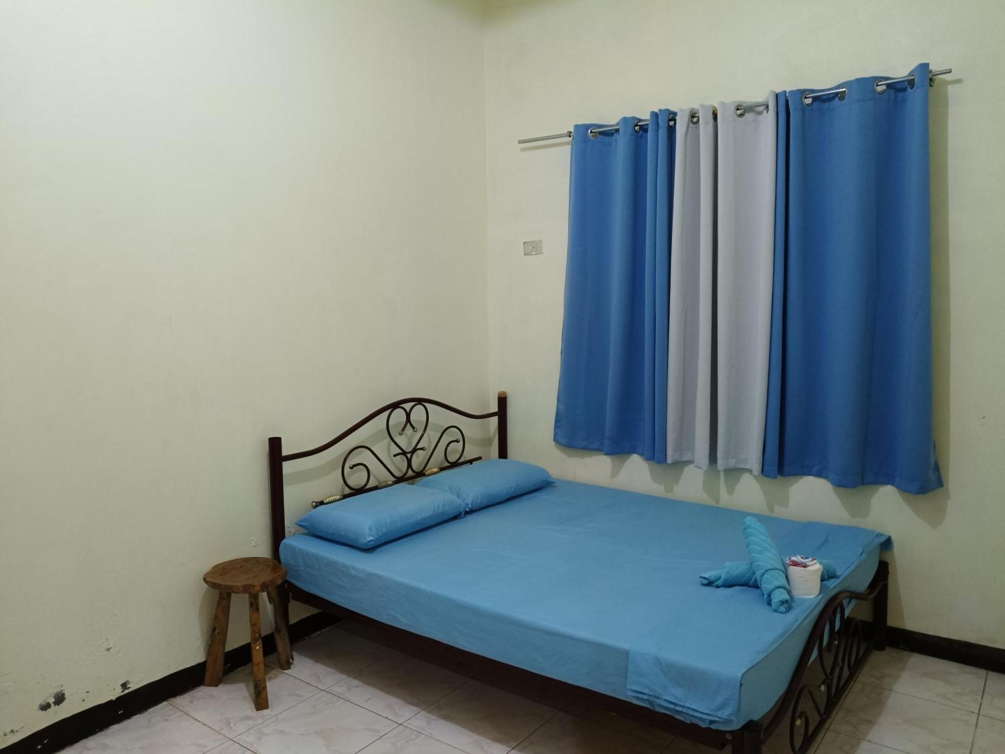 James Homestay Siquijor Værelse billede