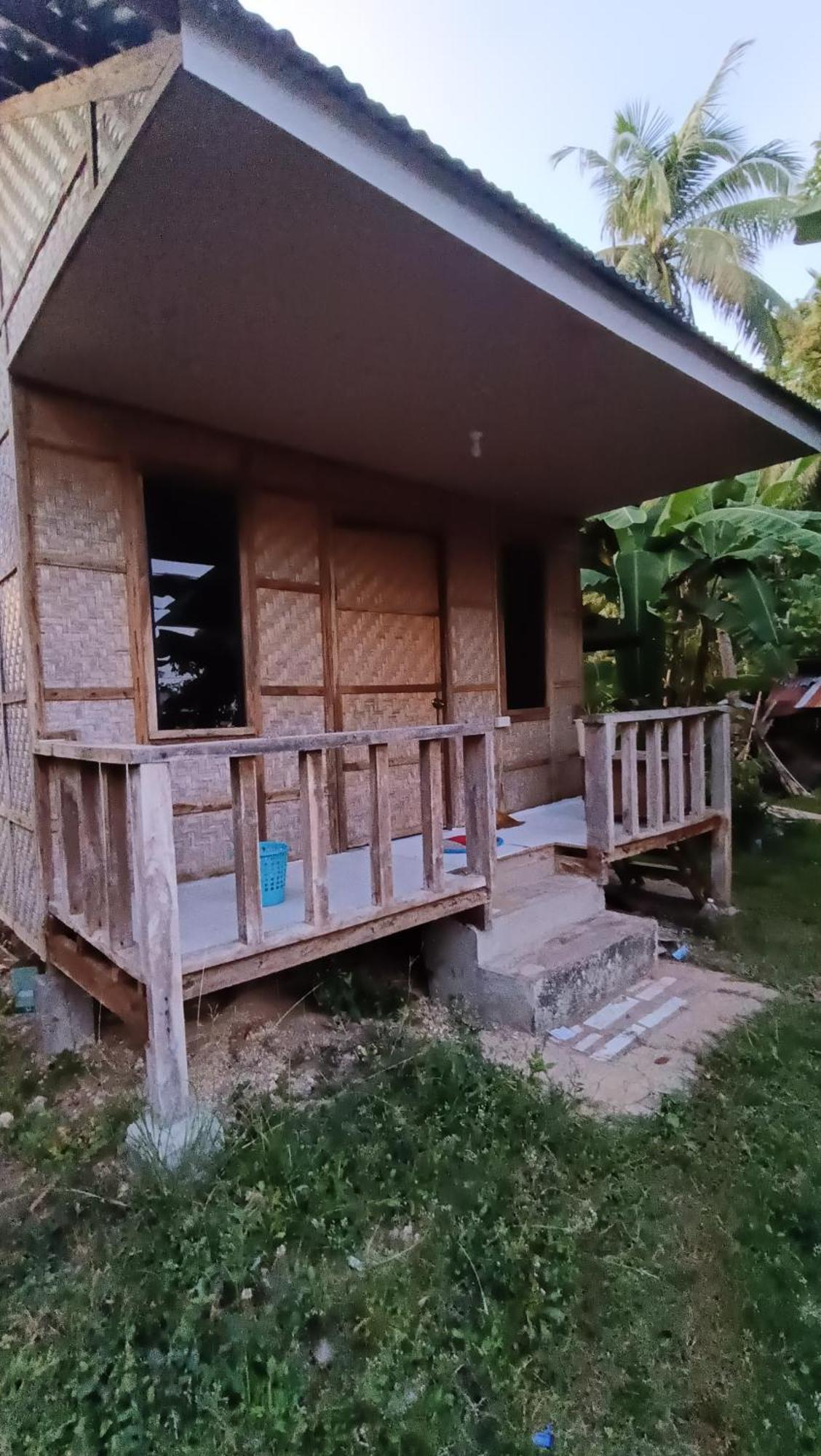 James Homestay Siquijor Eksteriør billede