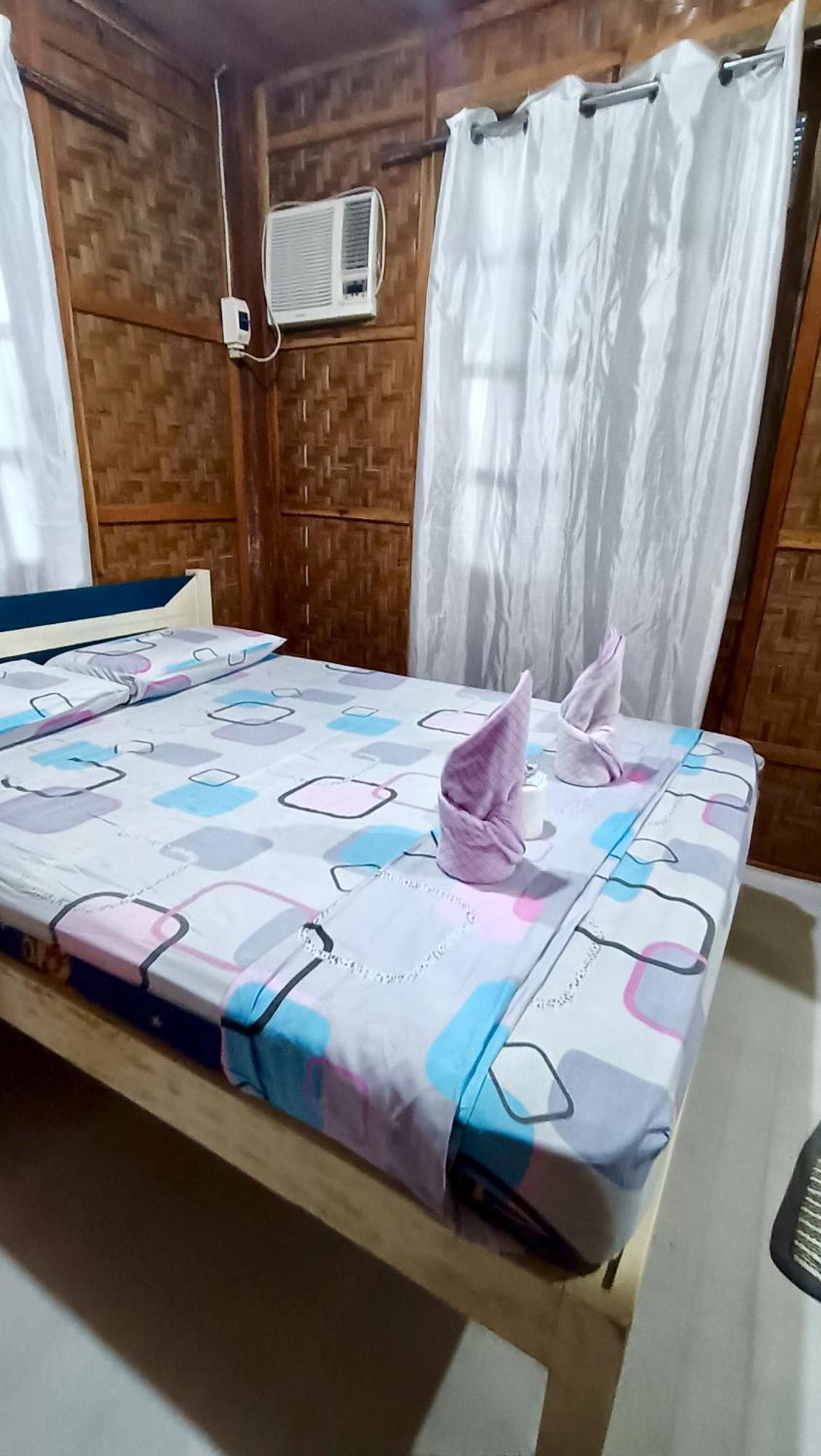 James Homestay Siquijor Eksteriør billede