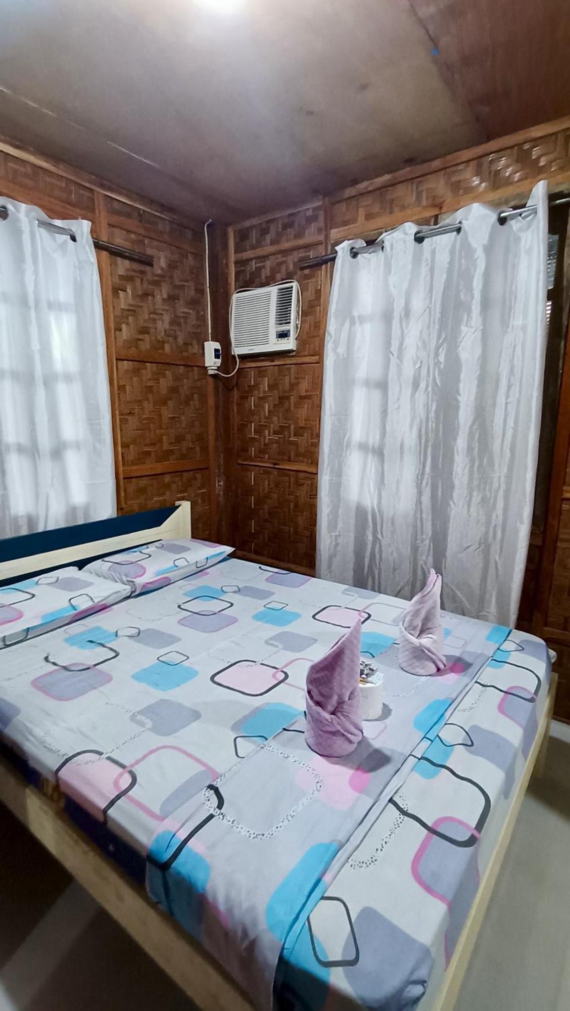 James Homestay Siquijor Eksteriør billede