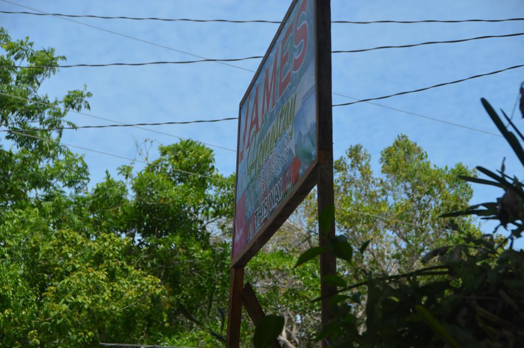 James Homestay Siquijor Eksteriør billede