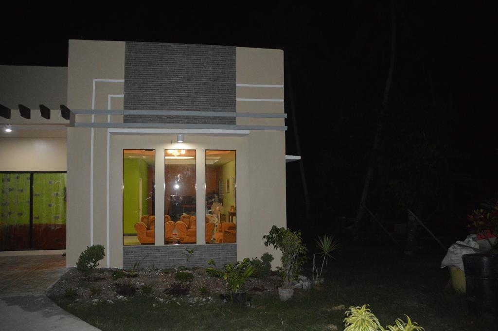 James Homestay Siquijor Eksteriør billede