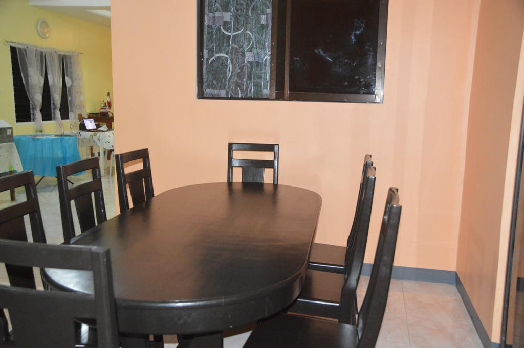 James Homestay Siquijor Eksteriør billede