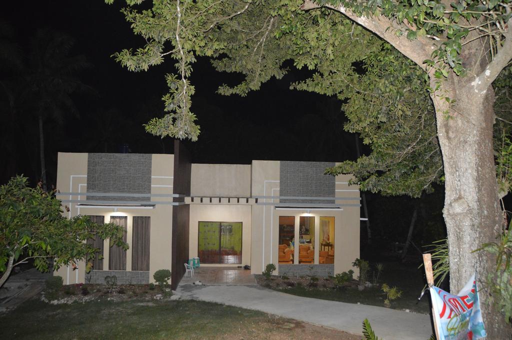 James Homestay Siquijor Eksteriør billede