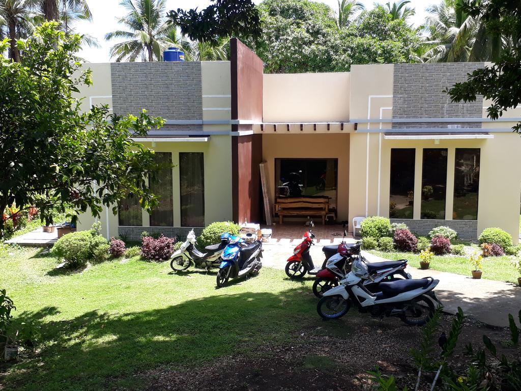 James Homestay Siquijor Eksteriør billede